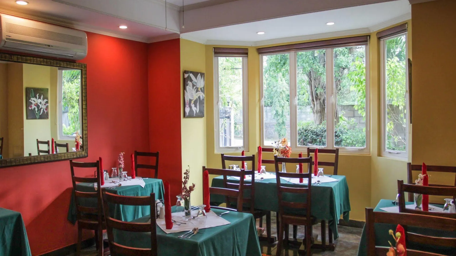 L'Orchidee Boutique Hotel Belmont